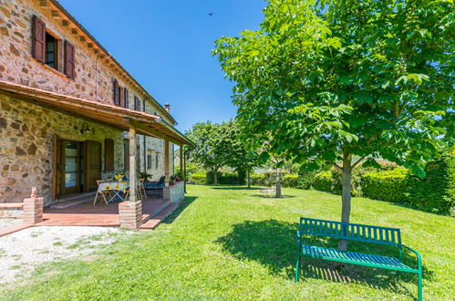 Foto 4 - Apartment mit 1 Schlafzimmer in Volterra mit schwimmbad und garten