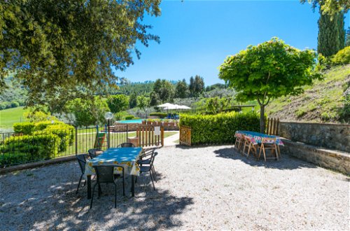Photo 28 - Appartement de 1 chambre à Volterra avec piscine et jardin