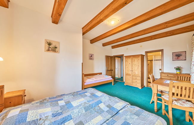 Casa de 7 quartos em Úhlejov com piscina privada e jardim - Foto 22