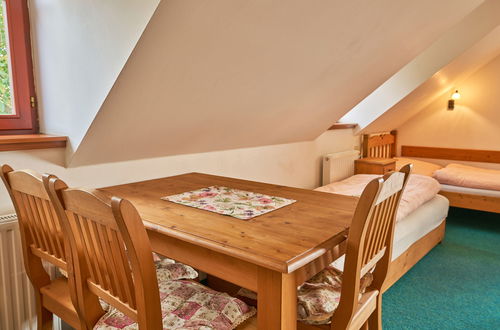 Foto 19 - Casa con 7 camere da letto a Úhlejov con piscina privata e giardino