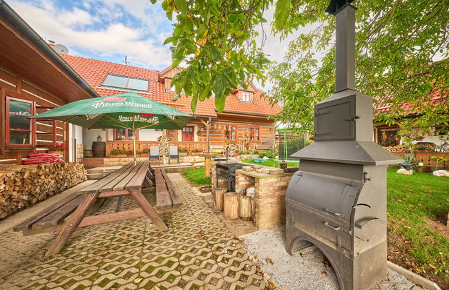 Casa de 7 quartos em Úhlejov com piscina privada e jardim - Foto 7