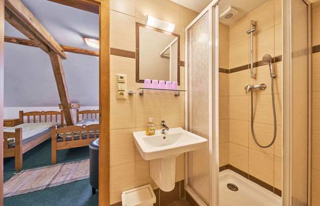 Casa de 7 quartos em Úhlejov com piscina privada e jardim - Foto 43