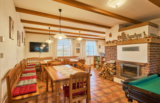 Foto 3 - Casa con 7 camere da letto a Úhlejov con piscina privata e giardino