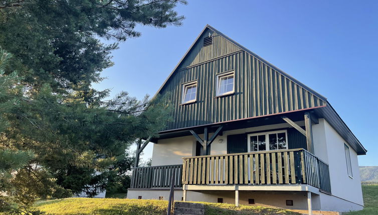 Foto 1 - Casa con 3 camere da letto a Černý Důl con piscina e vista sulle montagne