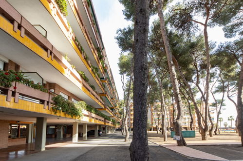 Foto 46 - Appartamento con 4 camere da letto a Torredembarra con piscina e giardino