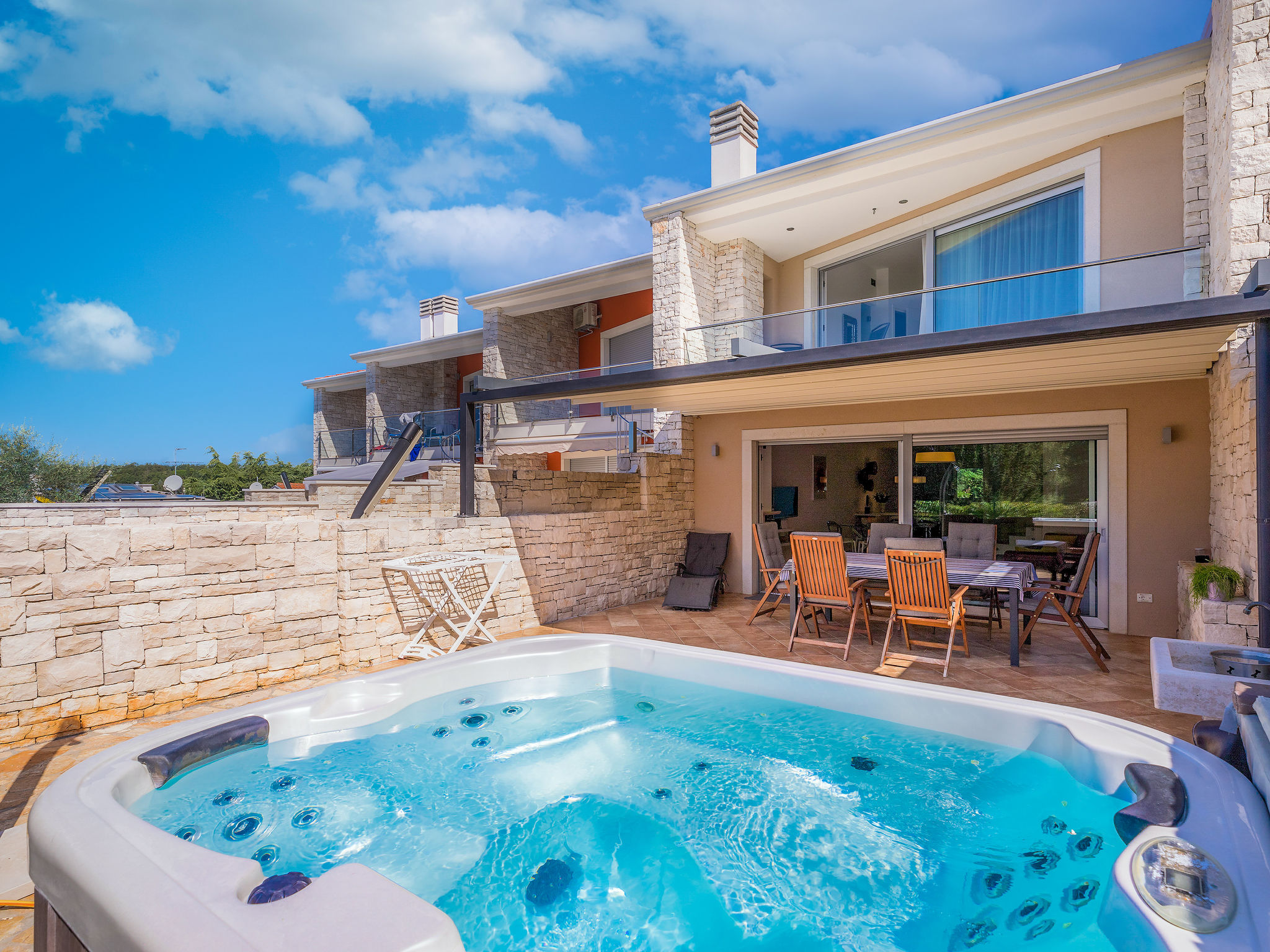 Photo 14 - Maison de 3 chambres à Umag avec piscine privée et vues à la mer