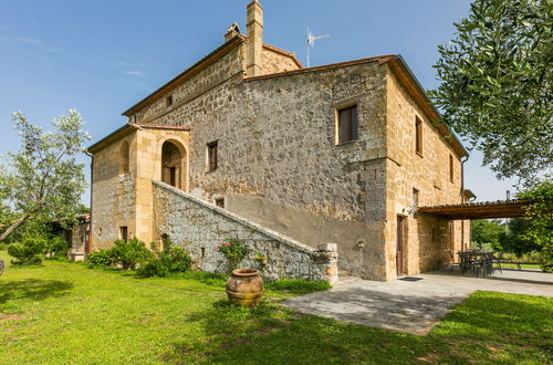 Foto 8 - Apartamento de 4 quartos em Sorano com piscina e jardim