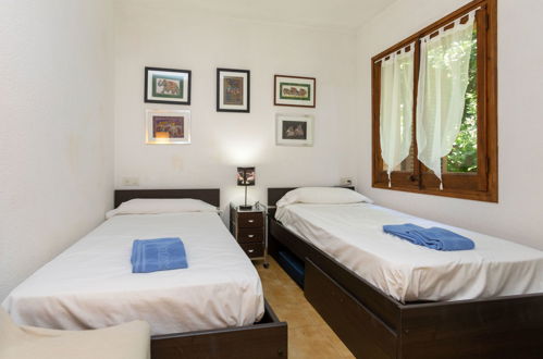 Foto 15 - Appartamento con 3 camere da letto a Sant Feliu de Guíxols con terrazza e vista mare