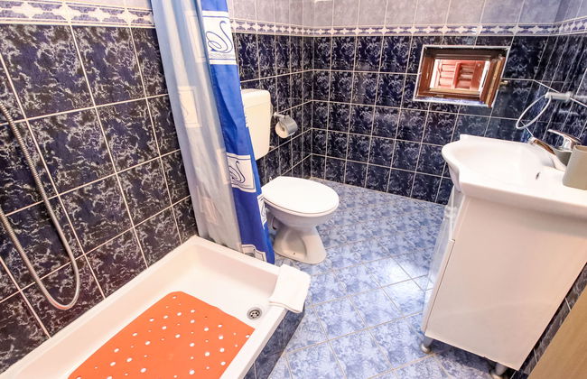Haus mit 9 Schlafzimmern in Supetar mit privater pool und garten - Foto 24