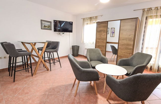 Haus mit 9 Schlafzimmern in Supetar mit privater pool und garten - Foto 7