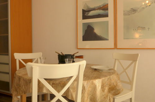 Photo 4 - Apartment in Zermatt with mountain view