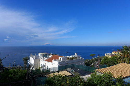 Photo 15 - Maison de 2 chambres à Massa Lubrense avec jardin et vues à la mer