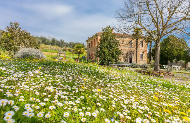 Casa de 6 quartos em Sinalunga com jardim - Foto 1