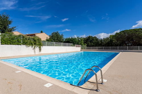 Photo 20 - Appartement de 2 chambres à Gassin avec piscine et vues à la mer