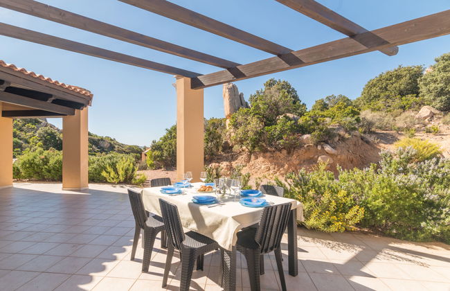 Casa de 3 quartos em Trinità d'Agultu e Vignola com piscina e jardim - Foto 16