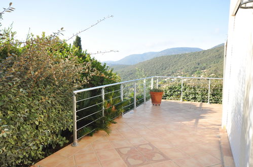 Photo 14 - 2 bedroom House in La Croix-Valmer with garden and terrace