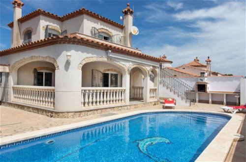 Photo 1 - 4 bedroom House in Mont-roig del Camp with private pool and sea view