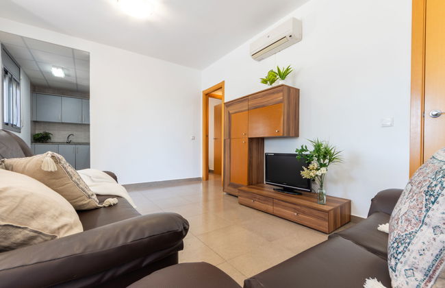 Casa de 4 quartos em Deltebre com piscina privada e jardim - Foto 9