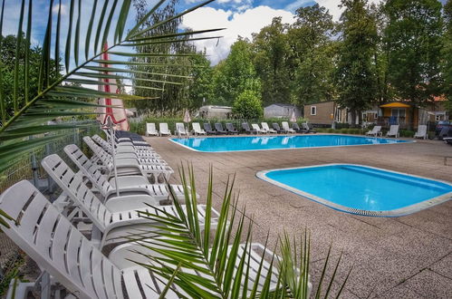 Foto 2 - Casa de 3 quartos em Praga com piscina e terraço