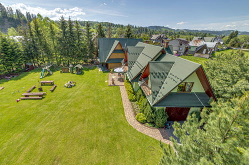 Foto 1 - Apartamento de 2 habitaciones en Bukowina Tatrzańska con piscina y vistas a la montaña