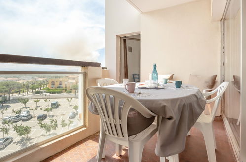 Photo 1 - 2 bedroom Apartment in Le Barcarès with sea view