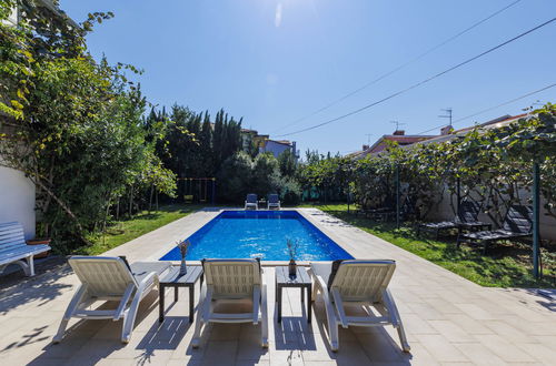 Photo 33 - Maison de 4 chambres à Umag avec piscine privée et jardin