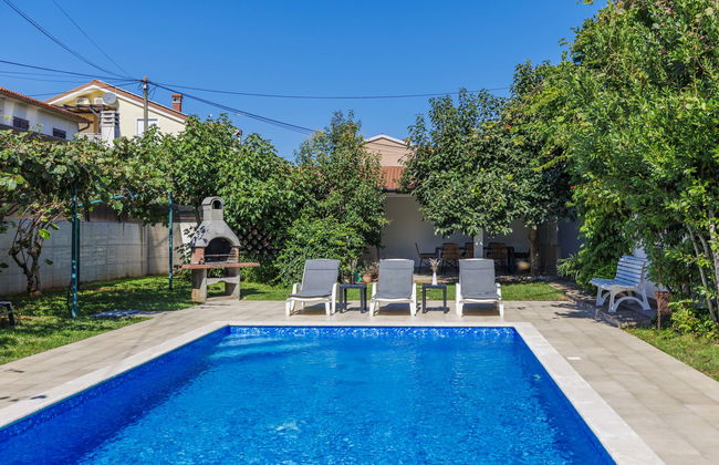 Casa de 4 quartos em Umag com piscina privada e jardim - Foto 35