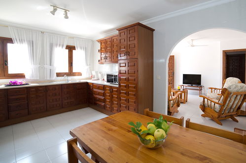 Photo 4 - 2 bedroom House in Calp with private pool and sea view