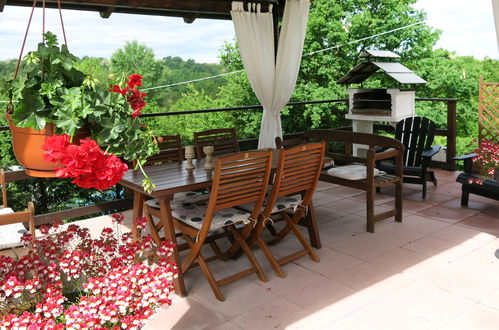 Photo 26 - Maison de 3 chambres à Asti avec piscine privée et jardin