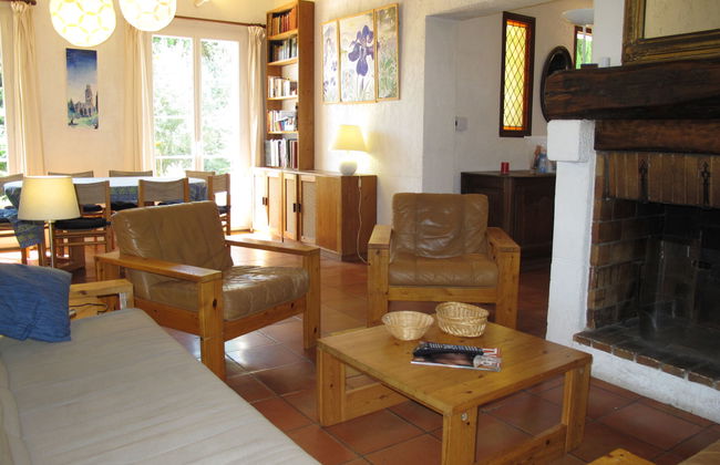 Casa de 5 quartos em Tresques com piscina privada e jardim - Foto 8