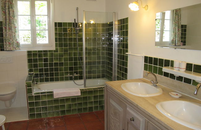 Casa de 5 quartos em Tresques com piscina privada e jardim - Foto 26