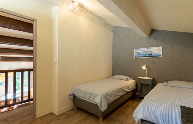 Casa de 5 quartos em Tresques com piscina privada e jardim - Foto 17