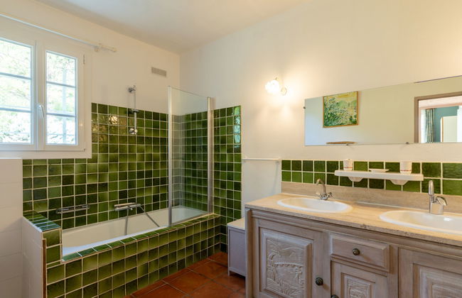 Casa de 5 quartos em Tresques com piscina privada e jardim - Foto 25