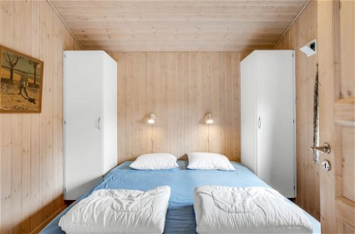 Foto 13 - Casa de 4 habitaciones en Rindby Strand con terraza y sauna