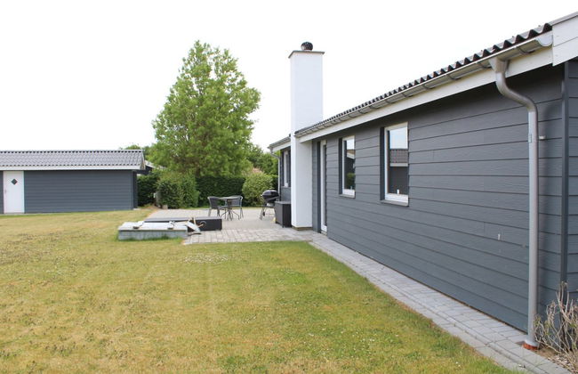 3 bedroom House in Diernæs Strand with terrace - Photo 5