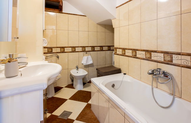 Casa de 5 quartos em Vinodolska Općina com piscina privada e jardim - Foto 46