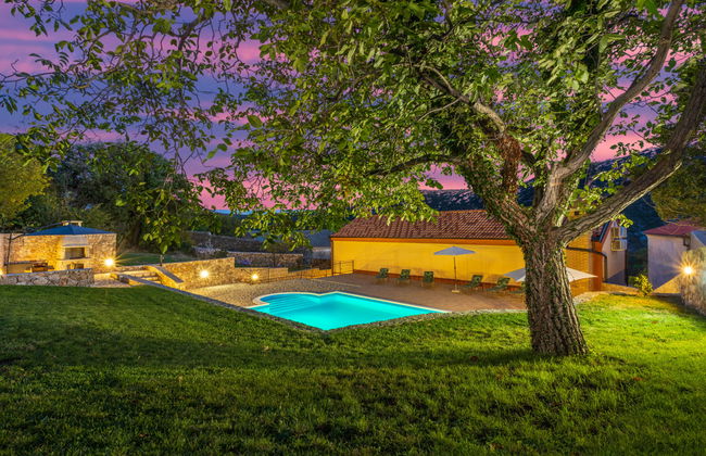 Casa de 5 quartos em Vinodolska Općina com piscina privada e jardim - Foto 50