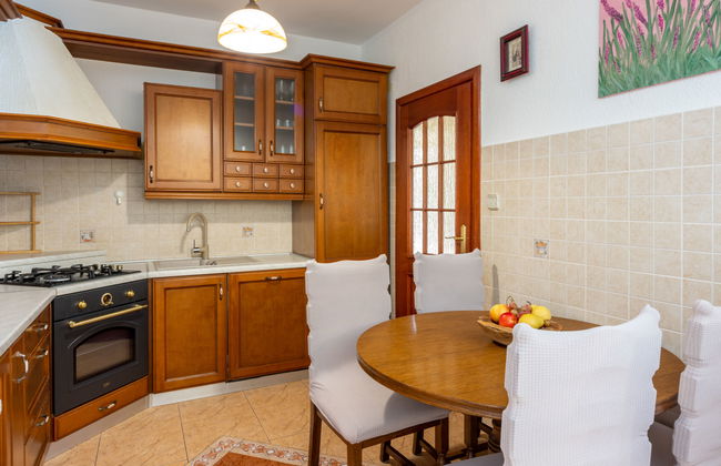 Casa de 5 quartos em Vinodolska Općina com piscina privada e jardim - Foto 9
