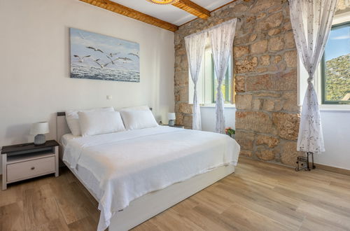 Foto 38 - Casa con 4 camere da letto a Vinodolska Općina con piscina privata e giardino