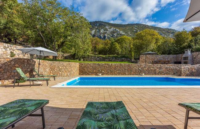 Casa de 5 quartos em Vinodolska Općina com piscina privada e jardim - Foto 22
