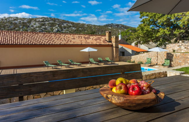 Casa de 5 quartos em Vinodolska Općina com piscina privada e jardim - Foto 17