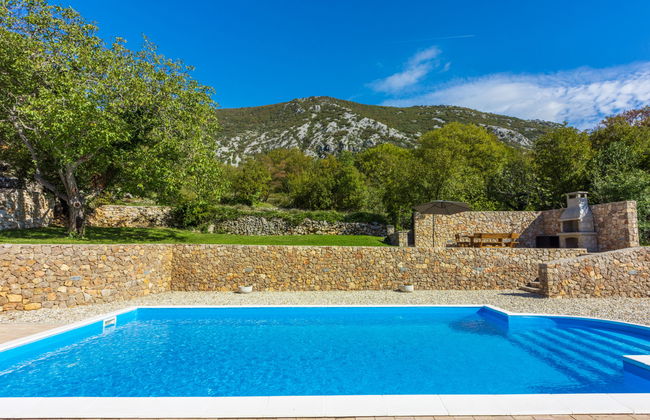Casa de 5 quartos em Vinodolska Općina com piscina privada e jardim - Foto 19
