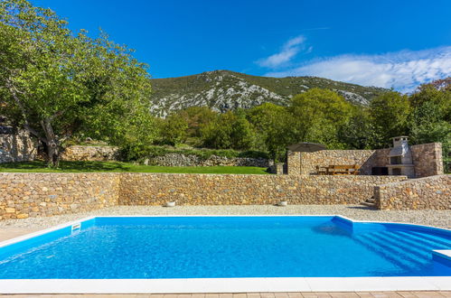 Foto 19 - Casa de 4 quartos em Vinodolska Općina com piscina privada e vistas do mar