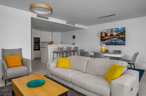 Foto 7 - Apartamento de 3 quartos em Marbella com piscina e vistas do mar