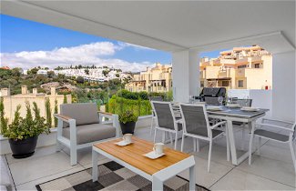 Foto 3 - Appartamento con 3 camere da letto a Marbella con piscina e vista mare