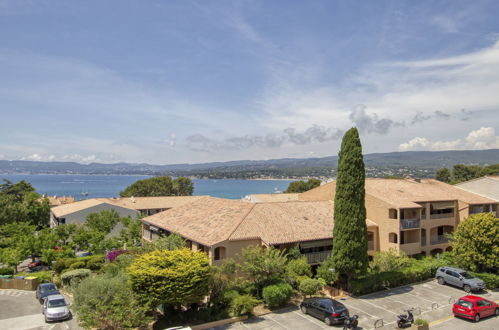 Foto 15 - Appartamento con 1 camera da letto a Saint-Cyr-sur-Mer con terrazza e vista mare