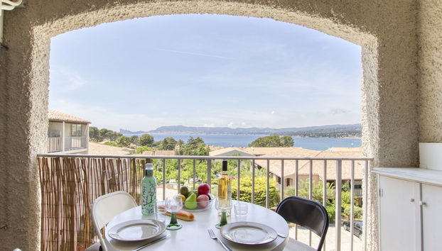 Apartamento de 2 quartos em Saint-Cyr-sur-Mer com terraço - Foto 2