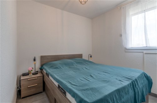 Foto 12 - Appartamento con 1 camera da letto a Le Grau-du-Roi con terrazza e vista mare