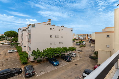 Foto 16 - Apartment mit 1 Schlafzimmer in Le Grau-du-Roi mit terrasse und blick aufs meer