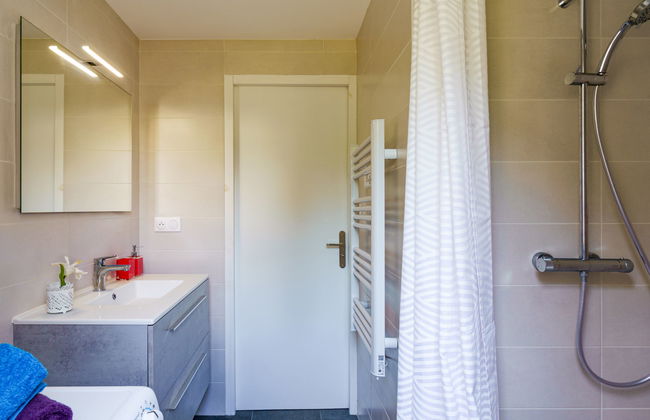 Casa de 3 quartos em Peumerit com jardim e terraço - Foto 14